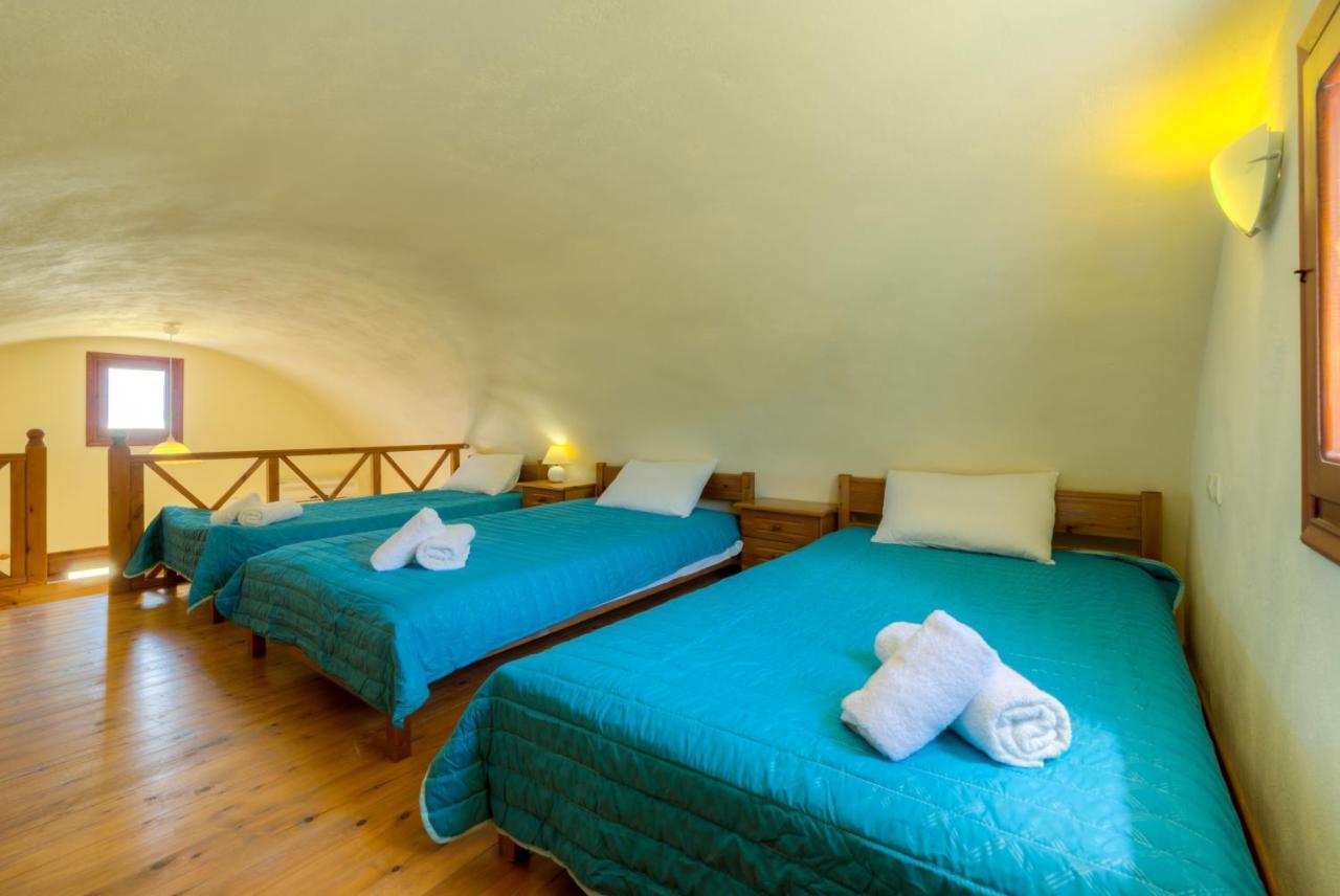 Soulis Hotel Oia  Bagian luar foto