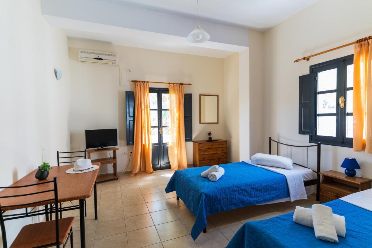 Soulis Hotel Oia  Bagian luar foto