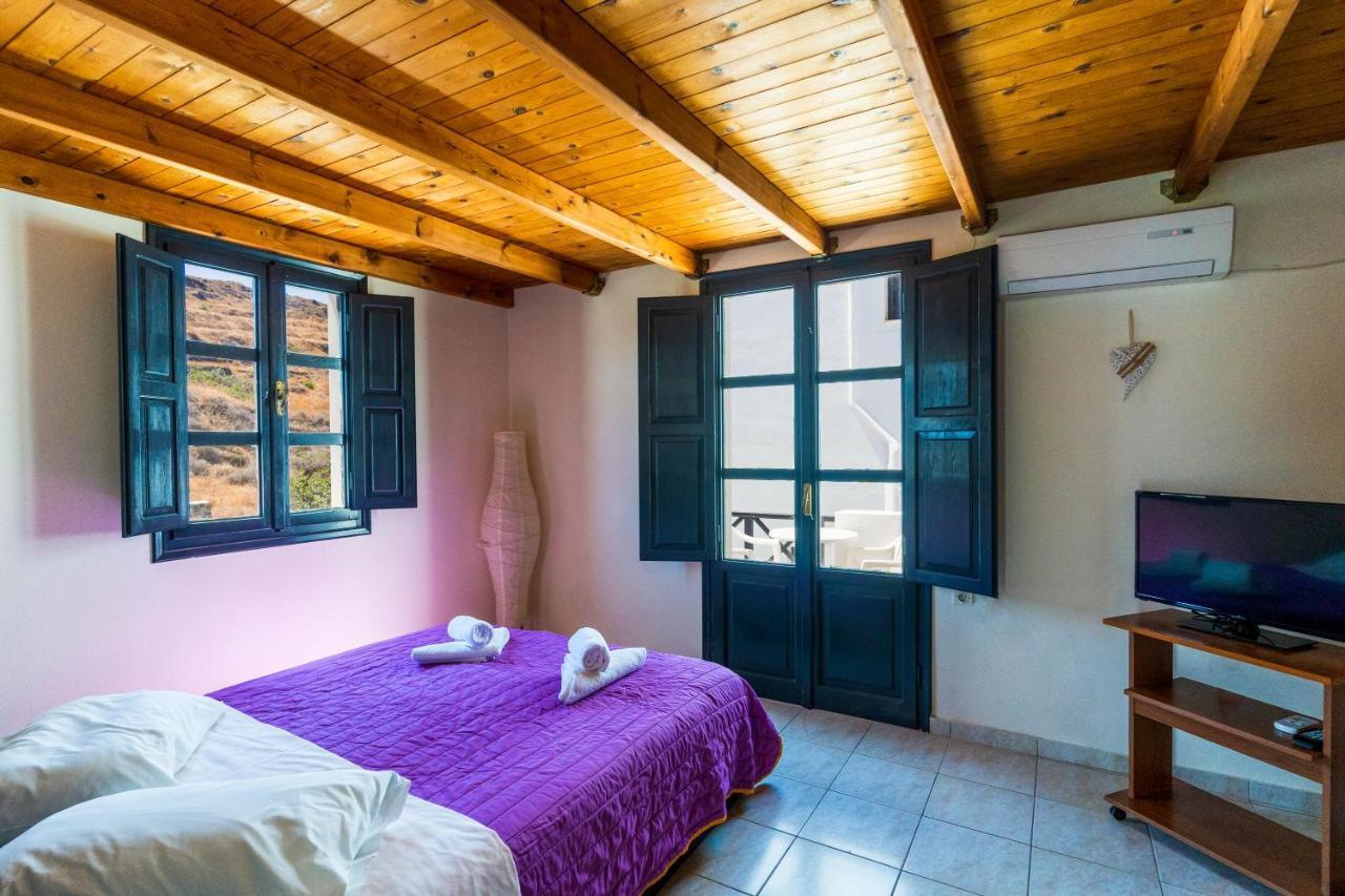 Soulis Hotel Oia  Bagian luar foto